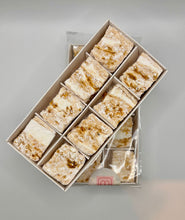 Load image into Gallery viewer, Malted Caramel Popcorn