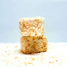 Load image into Gallery viewer, The softest, fluffiest, melt in the mouth handcrafted Vanilla flavoured Marshmallow coated in lightly toasted Coconut flakes